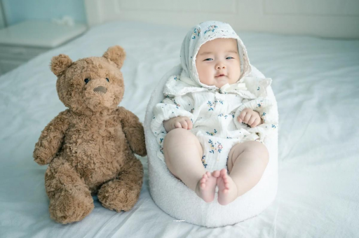南通宝宝吃不饱母乳的症状
